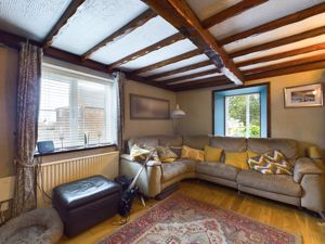 Sitting room- click for photo gallery